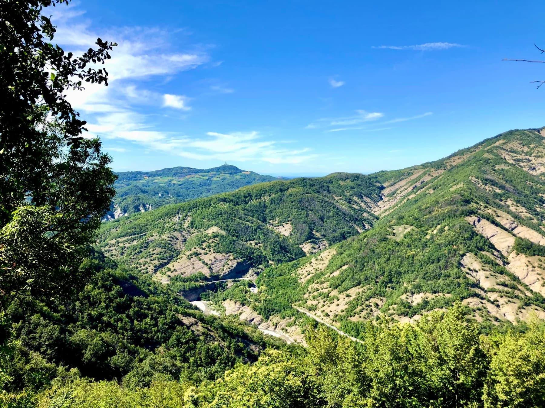 Hiking - Anello di Sezzella + Torre di Grondona
