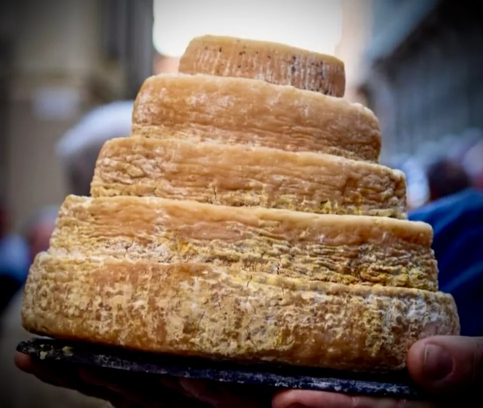 Un formaggio quasi perduto, oggi protetto.