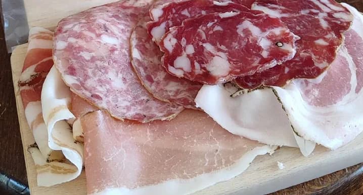 Wine and Salami among the Colli Tortonesi
